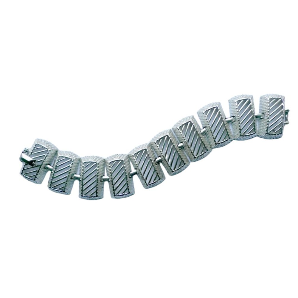 Kramer . Silvertone Statement Bracelet - image 2